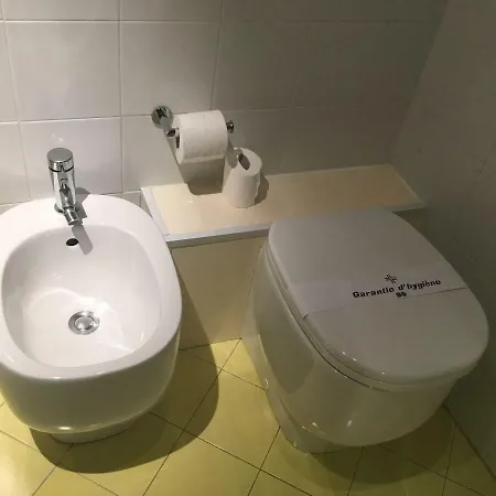 Luxury Loft Next To Saint Mark 아파트 *
