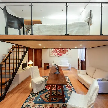Luxury Loft Next To Saint Mark Apartment