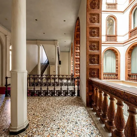 Luxury Loft Next To Saint Mark Appartement