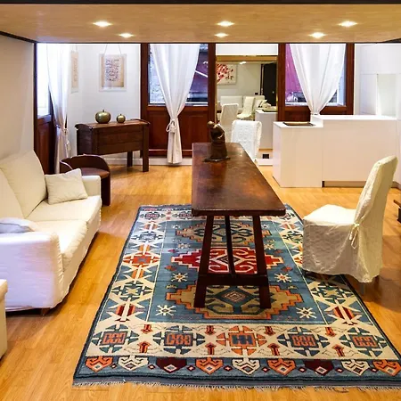 Luxury Loft Next To Saint Mark Appartement